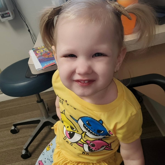 Meet your Posher, Ashley - Picture 4 of 16